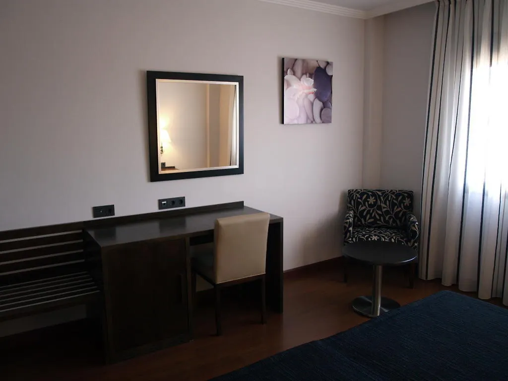 Hotel Hacienda Castellar Villarrubia De Santiago