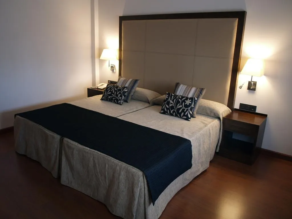 Hotel Hacienda Castellar Villarrubia De Santiago