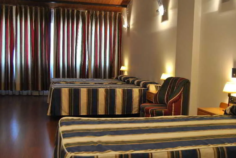 ****  Hotel Hacienda Castellar Villarrubia De Santiago España