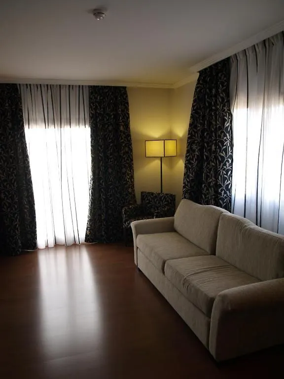 Hotel Hacienda Castellar Villarrubia De Santiago